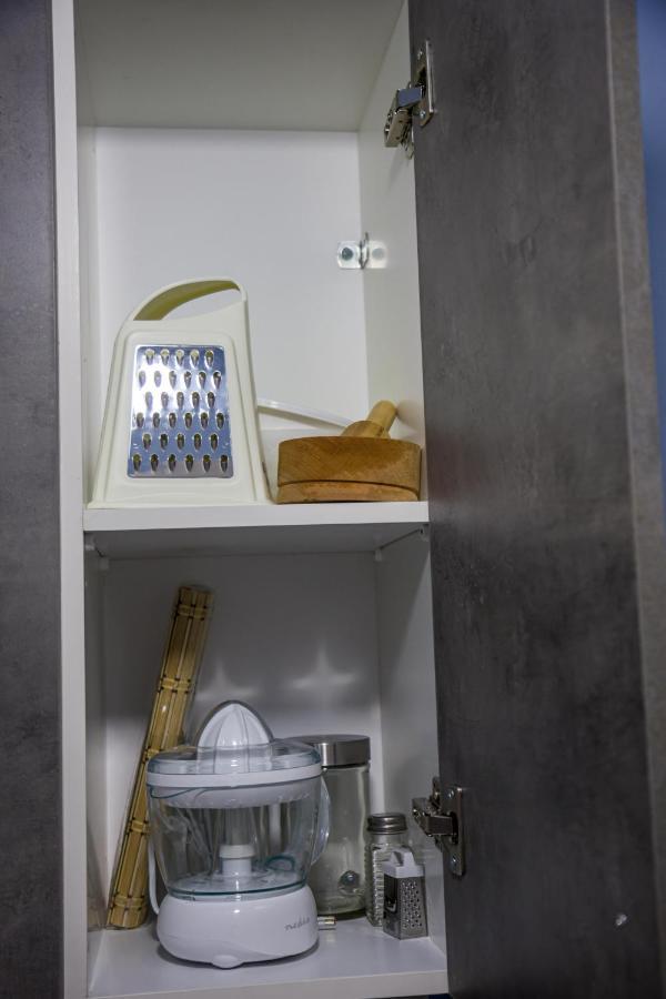 Couples Retreat, Fully Equipped Studio/ Loutraki Beach公寓 外观 照片