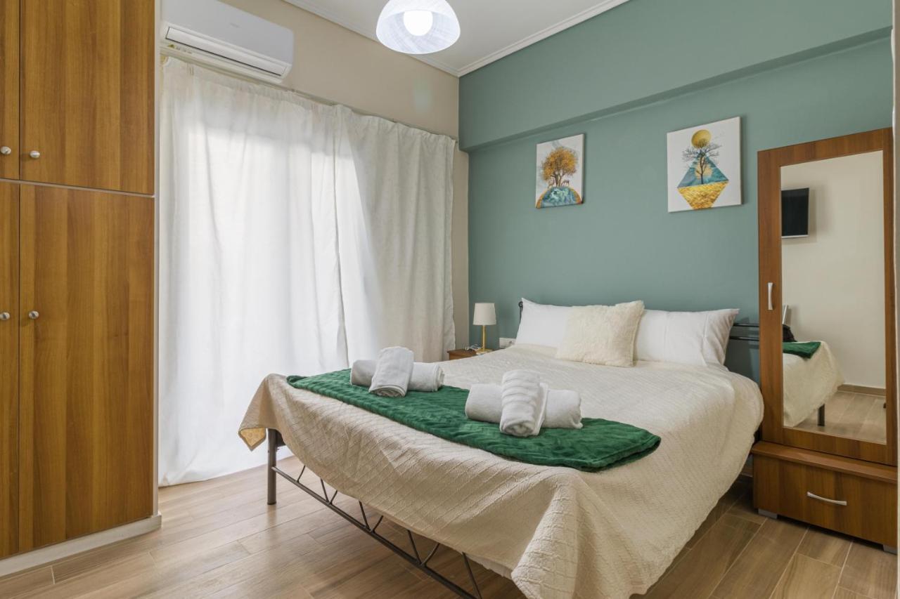 Couples Retreat, Fully Equipped Studio/ Loutraki Beach公寓 外观 照片